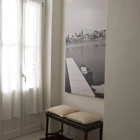 Palazzo Arrivabene Nocleg ze śniadaniem 4*