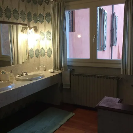 Bed & Breakfast Palazzo Arrivabene Mantua